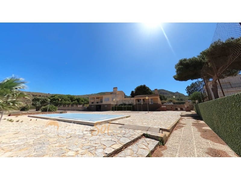 7 soveværelse Finca/Landehus til salg i Las Barracas med swimmingpool garage - € 790.000 (Ref: 8216583)