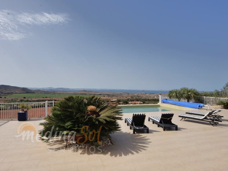 4 sypialnia Finka/Dom wiejski na sprzedaż w Los Belones z basenem garażem - 725 000 € (Ref: 8389447)