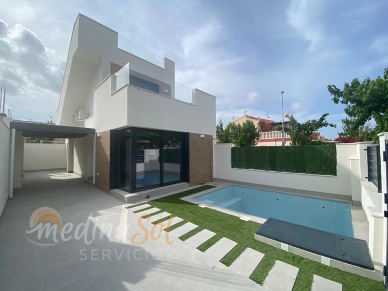 3 bedroom Villa for sale in Los Alcazares with pool - € 419,900 (Ref: 8760329)