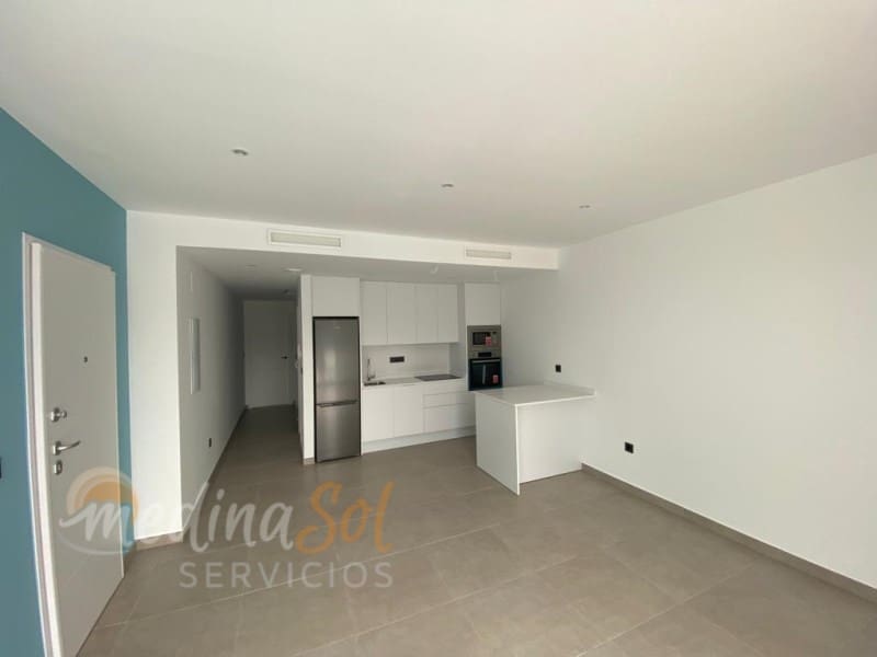 3 bedroom Villa for sale in Los Alcazares with pool - € 419,900 (Ref: 8760329)