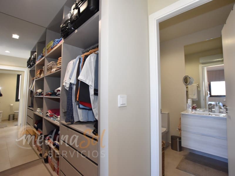 2 soverom Penthouse til salgs i Islas Menores med garasje - € 289 000 (Ref: 8806488)