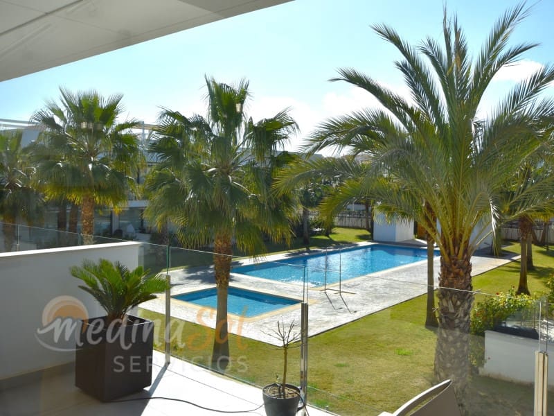 2 soverom Penthouse til salgs i Islas Menores med garasje - € 289 000 (Ref: 8806488)