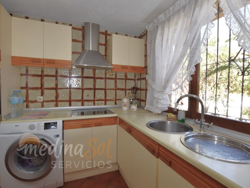 4 makuuhuone Huvila myytävänä paikassa La Manga del Mar Menor mukana 
autotalli - 450 000 € (Ref: 9126914)