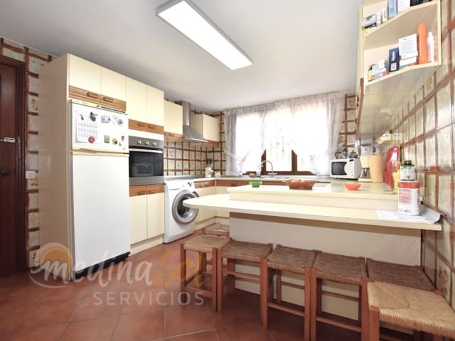 4 soveværelse Villa til salg i La Manga del Mar Menor med garage - € 450.000 (Ref: 9126914)