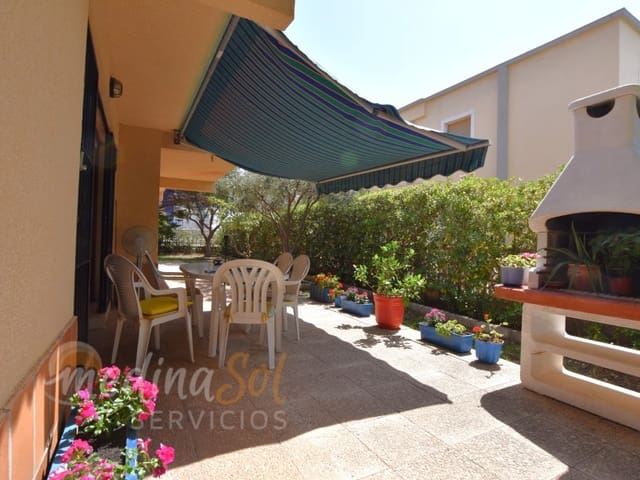 4 soveværelse Villa til salg i La Manga del Mar Menor med garage - € 450.000 (Ref: 9126914)