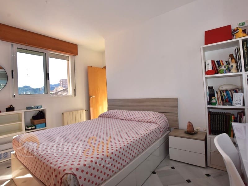 3 soveværelse Villa til salg i Cala Flores med swimmingpool - € 600.000 (Ref: 9131971)