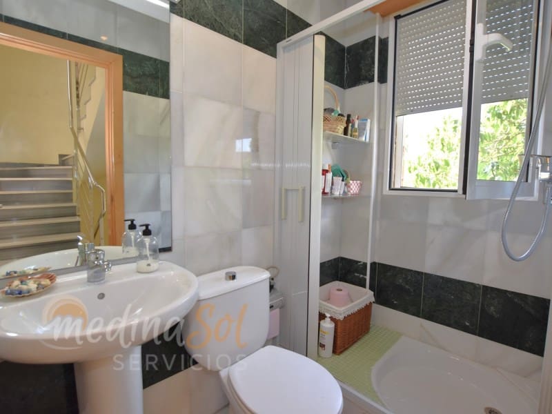 3 soveværelse Villa til salg i Cala Flores med swimmingpool - € 600.000 (Ref: 9131971)