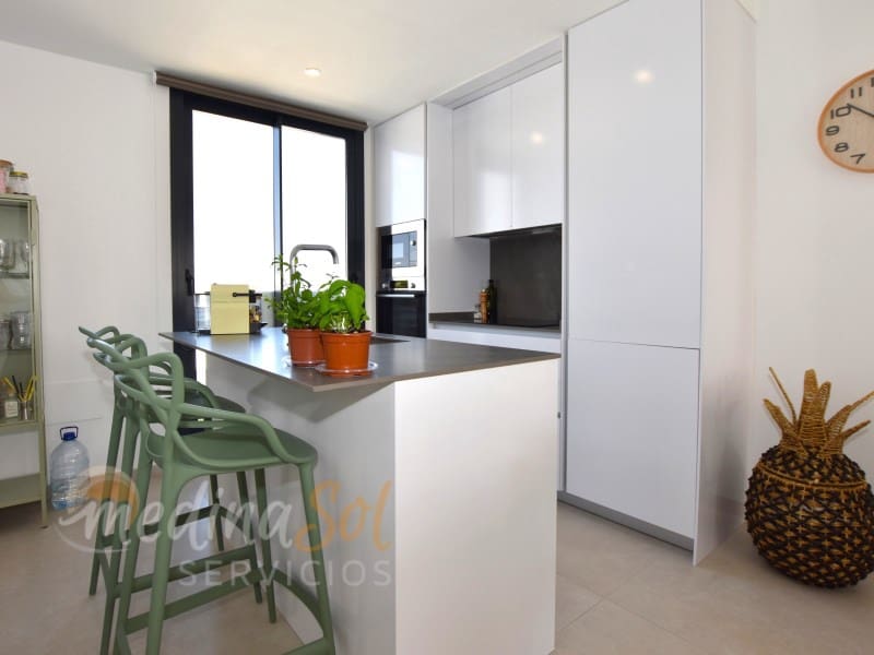 Ático de 2 habitaciones en Islas Menores en venta con piscina garaje - 309.000 € (Ref: 9276566)