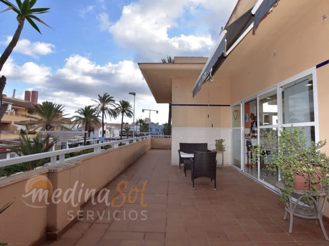 Commercial for sale in La Manga del Mar Menor - € 375,000 (Ref: 9359794)