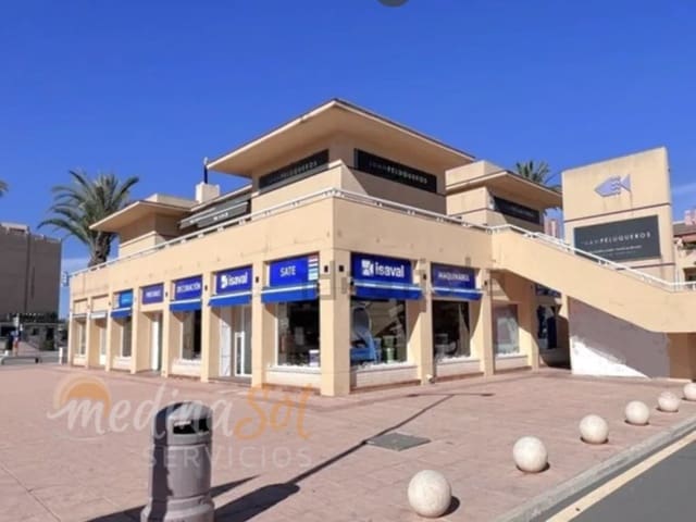 Commercieel te koop in La Manga del Mar Menor - € 375.000 (Ref: 9359794)
