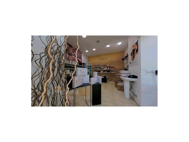 Commerciale in vendita in La Manga del Mar Menor - 375.000 € (Rif: 9359794)