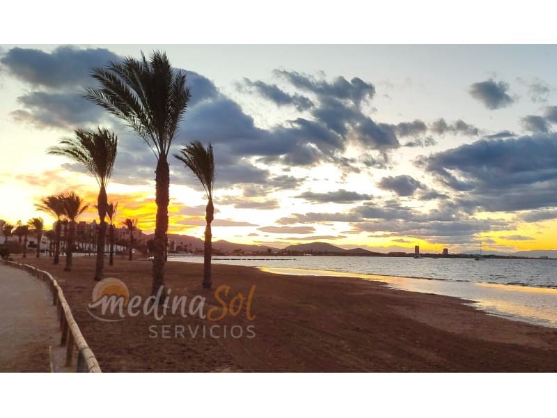 Apartamento de 2 habitaciones en Playa Honda en venta - 139.000 € (Ref: 9509398)