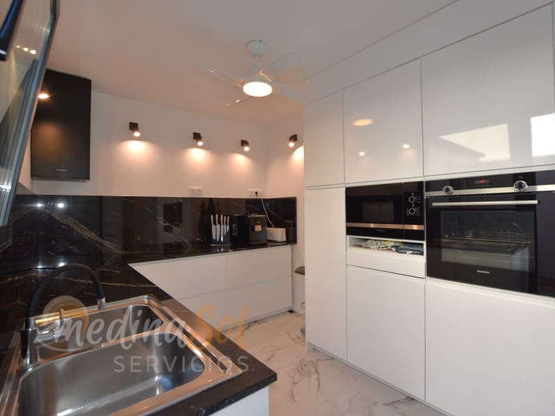 4 makuuhuone Paritalo myytävänä paikassa Islas Menores mukana uima-altaan 
autotalli - 270 000 € (Ref: 9541161)