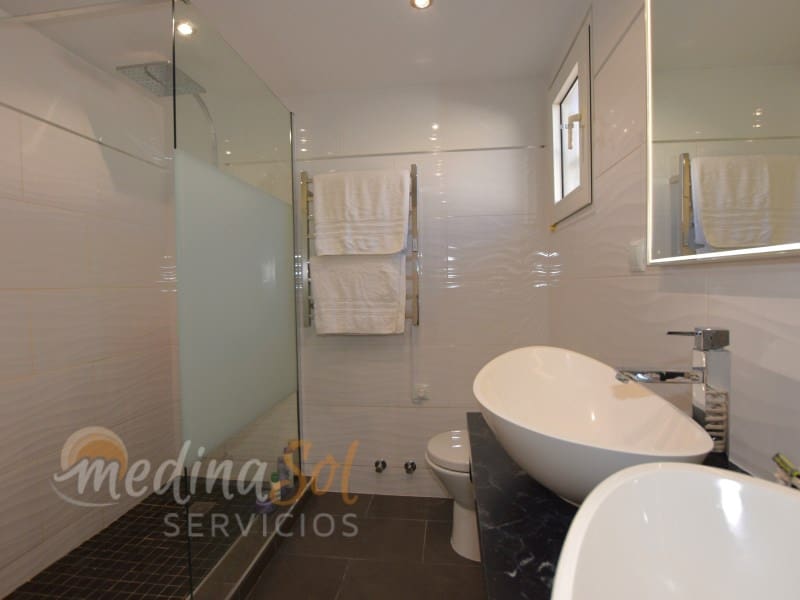 4 makuuhuone Paritalo myytävänä paikassa Islas Menores mukana uima-altaan 
autotalli - 270 000 € (Ref: 9541161)