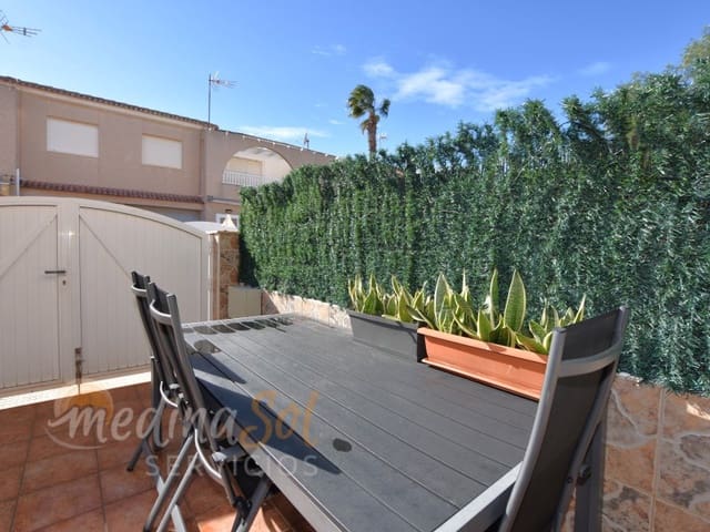 4 makuuhuone Paritalo myytävänä paikassa Islas Menores, Cartagena mukana uima-altaan 
autotalli - 270 000 € (Ref: 9541161)