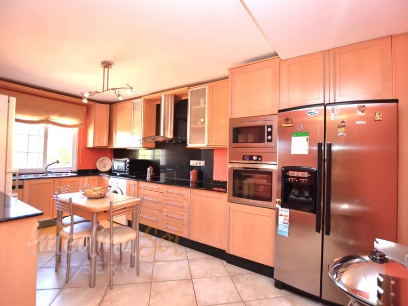 3 sovrum Villa till salu i Playa Honda med garage - 490 000 € (Ref: 9735469)