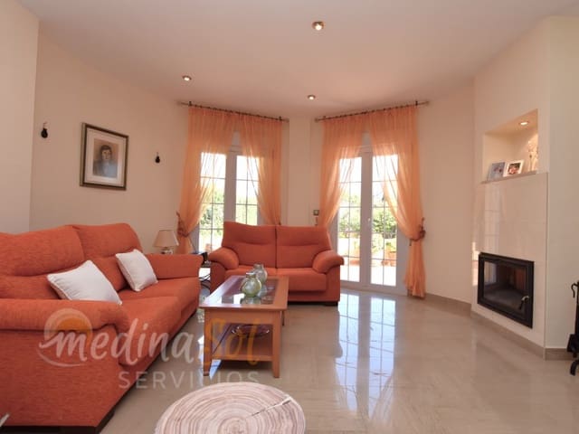 3 slaapkamer Villa te koop in Playa Honda, Cartagena met garage - € 490.000 (Ref: 9735469)