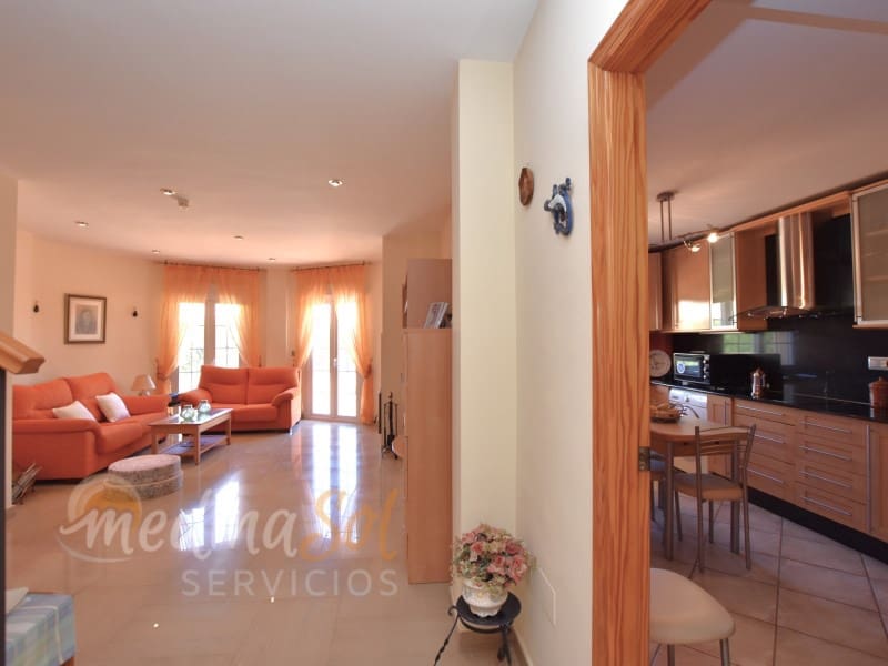 3 sovrum Villa till salu i Playa Honda med garage - 490 000 € (Ref: 9735469)