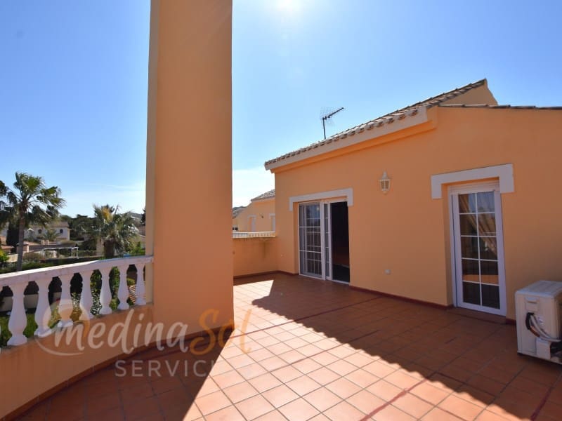 3 sovrum Villa till salu i Playa Honda med garage - 490 000 € (Ref: 9735469)