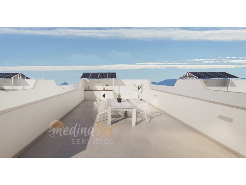 3 sovrum Villa till salu i Los Alcazares med pool - 419 900 € (Ref: 9799122)