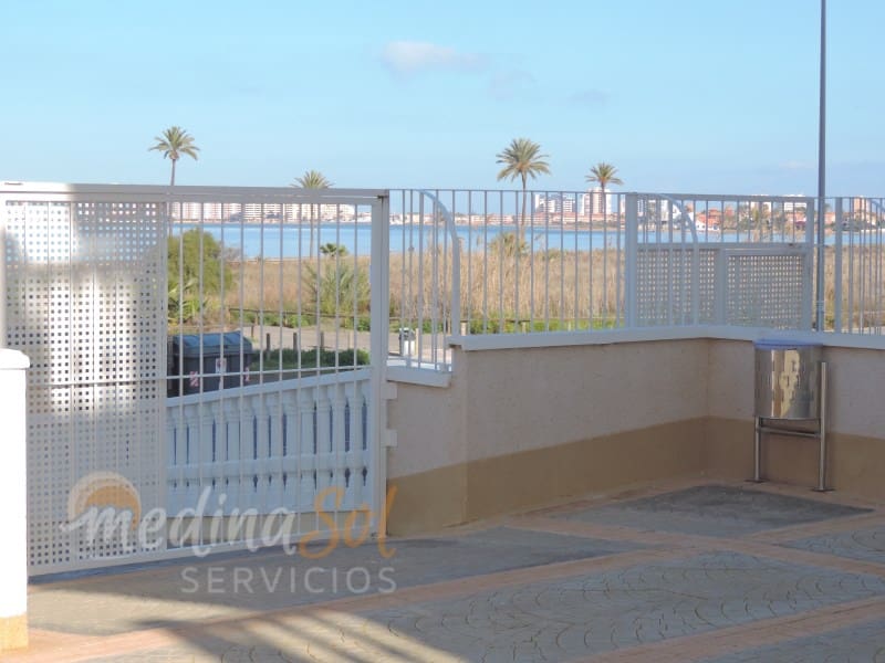 2 bedroom Apartment for sale in Playa Honda with pool - € 135,000 (Ref: 9859848)