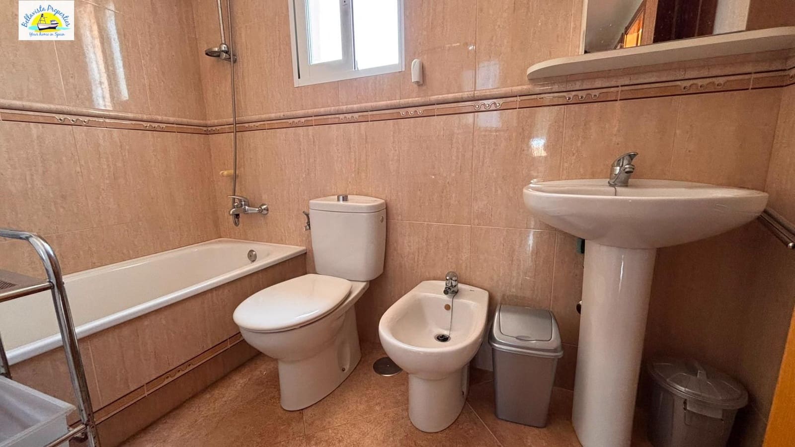 3 bedroom Apartment for sale in Alamillo with pool - € 249,900 (Ref: 10011468)