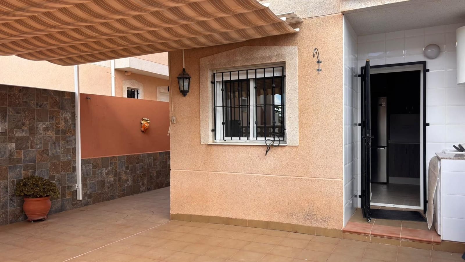 3 bedroom Apartment for sale in Puerto de Mazarron with pool - € 249,000 (Ref: 10159679)