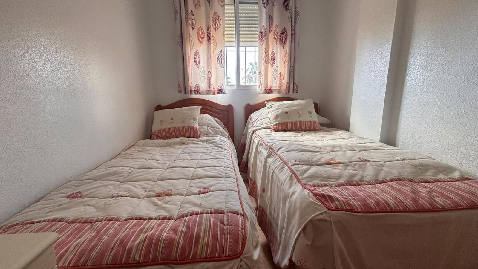 3 bedroom Apartment for sale in Puerto de Mazarron with pool - € 249,000 (Ref: 10159679)