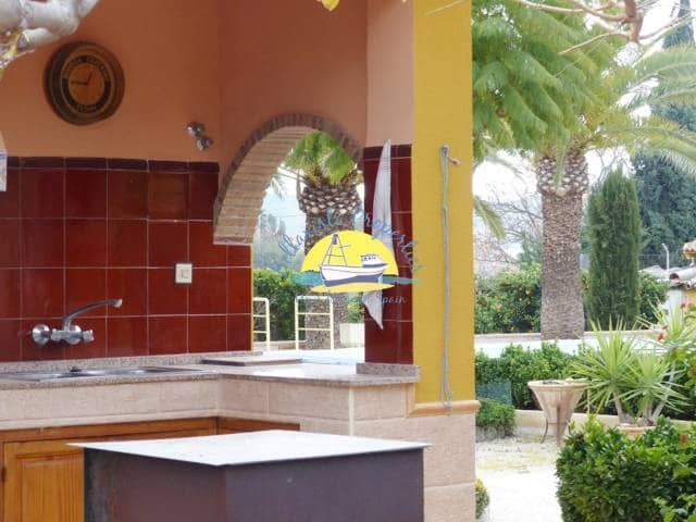 5 soveværelse Finca/Landehus til salg i Totana med swimmingpool garage - € 360.000 (Ref: 6153946)