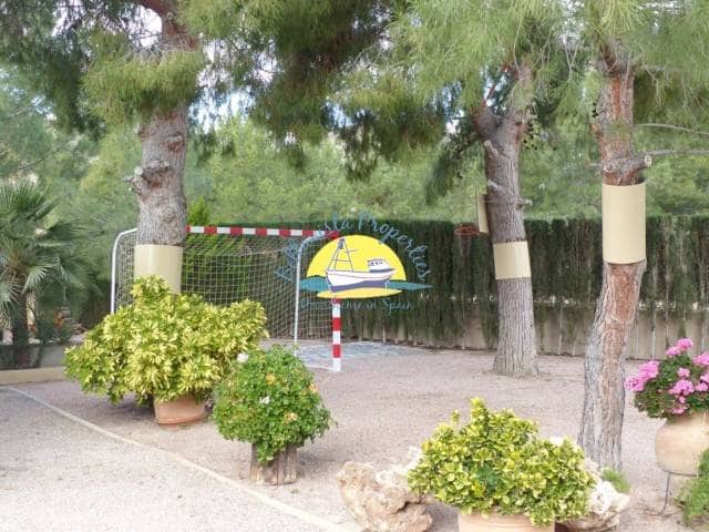 5 soveværelse Finca/Landehus til salg i Totana med swimmingpool garage - € 360.000 (Ref: 6153946)