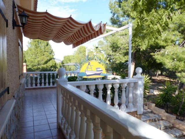 4 soveværelse Finca/Landehus til salg i Totana med swimmingpool garage - € 299.999 (Ref: 6153948)