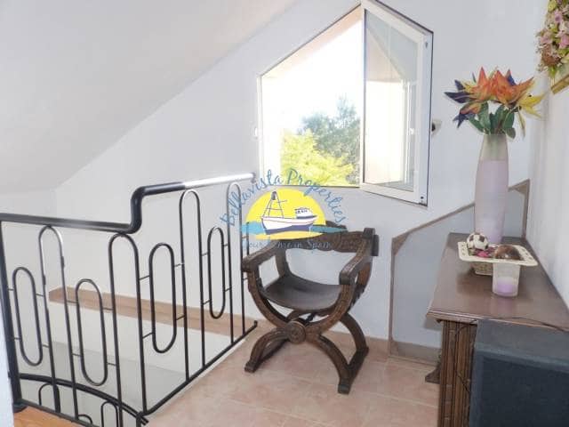 4 soveværelse Finca/Landehus til salg i Totana med swimmingpool garage - € 299.999 (Ref: 6153948)