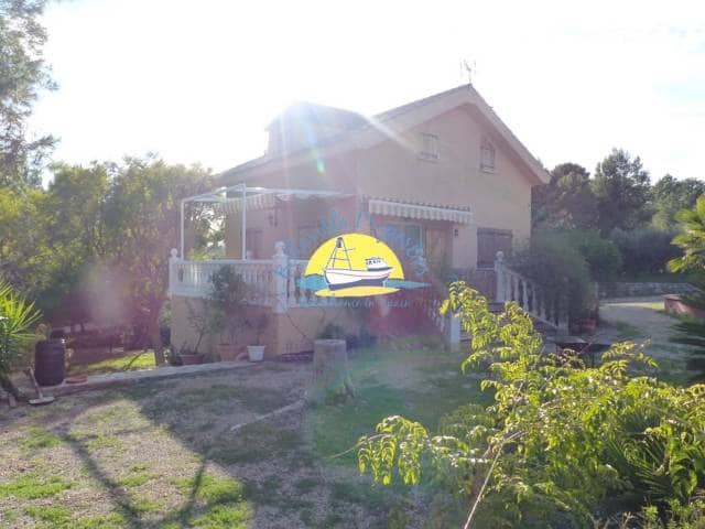 4 soveværelse Finca/Landehus til salg i Totana med swimmingpool garage - € 299.999 (Ref: 6153948)