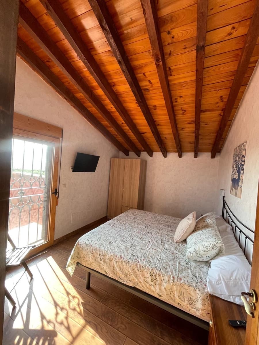 4 soveværelse Villa til salg i Leiva med swimmingpool - € 675.000 (Ref: 6154008)