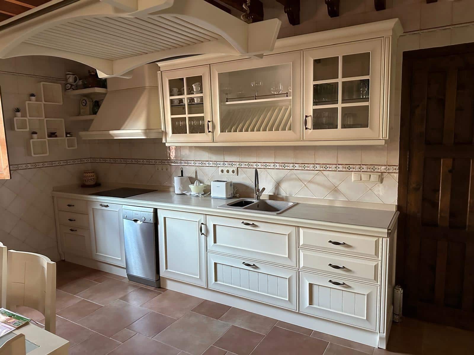 4 soveværelse Villa til salg i Leiva med swimmingpool - € 675.000 (Ref: 6154008)