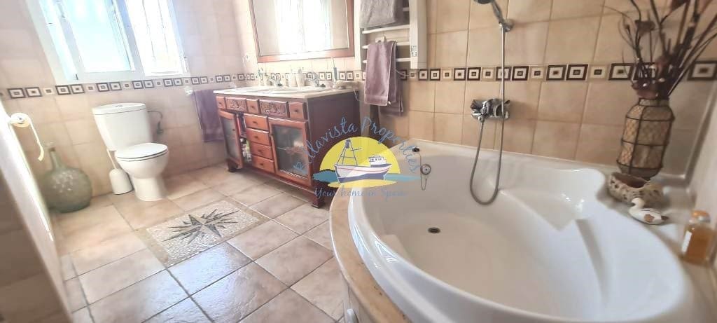 4 quarto Quinta/Casa Rural para venda em Leiva com piscina garagem - 535 000 € (Ref: 6440350)