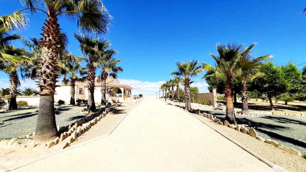 4 quarto Quinta/Casa Rural para venda em Leiva com piscina garagem - 535 000 € (Ref: 6440350)