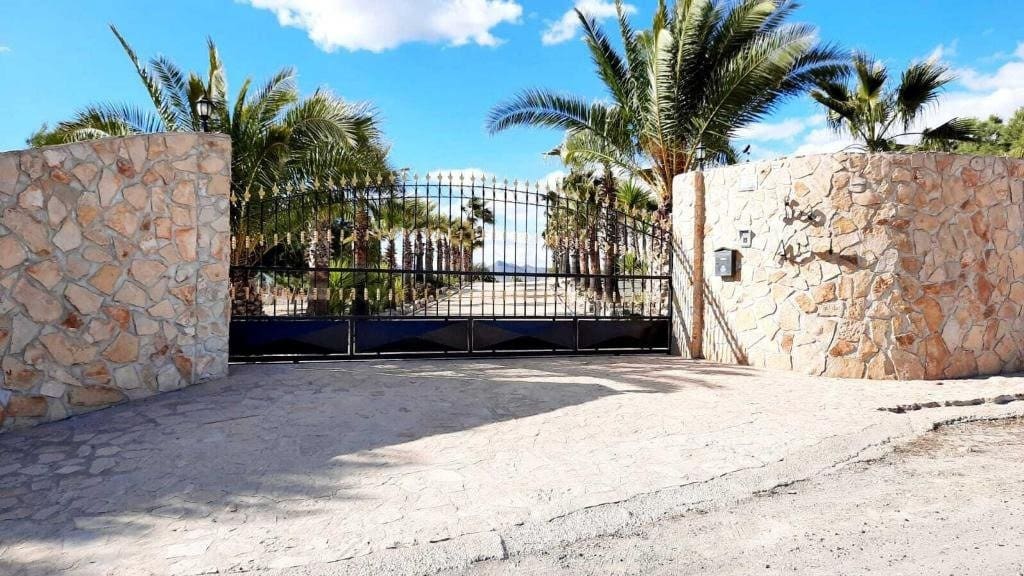 4 quarto Quinta/Casa Rural para venda em Leiva com piscina garagem - 535 000 € (Ref: 6440350)