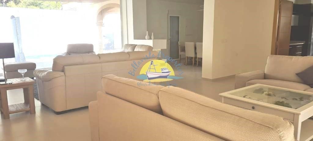 5 bedroom Villa for sale in La Azohia with pool garage - € 799,000 (Ref: 6525597)