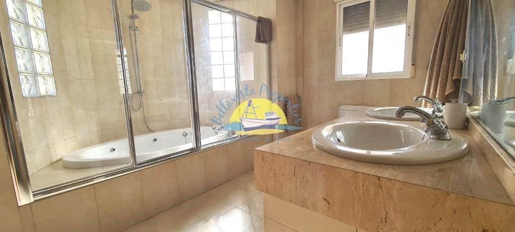 5 bedroom Villa for sale in La Azohia with pool garage - € 799,000 (Ref: 6525597)