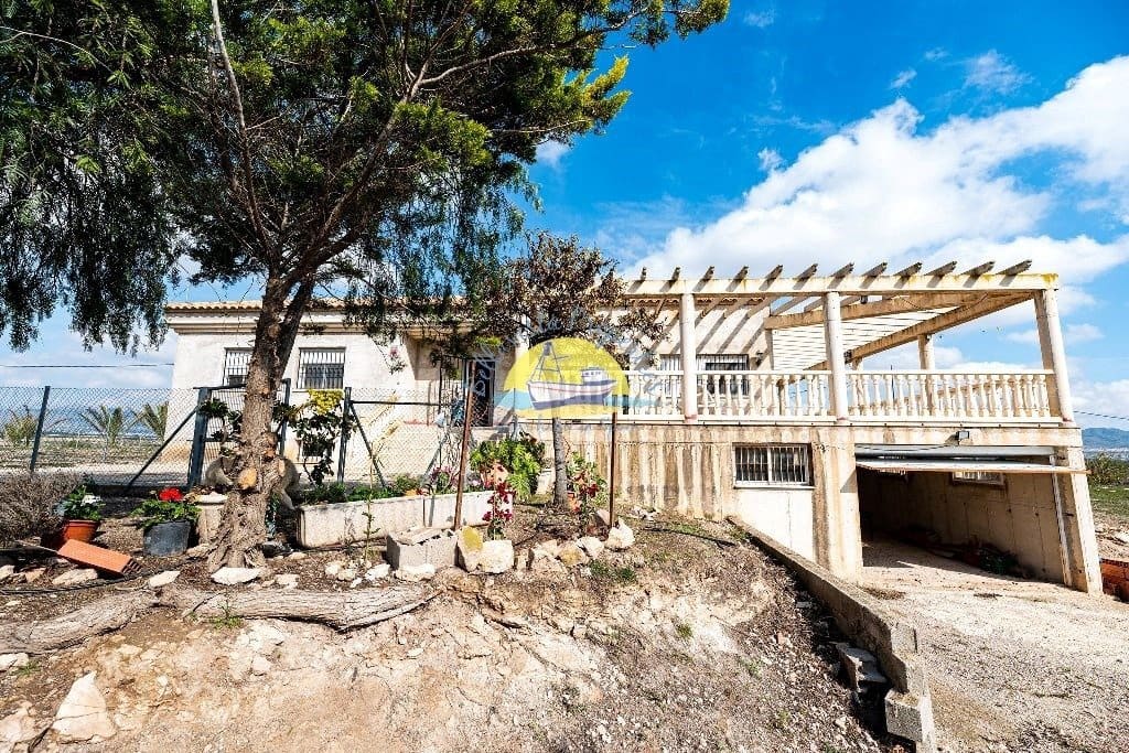 4 soveværelse Finca/Landehus til salg i Leiva med garage - € 495.000 (Ref: 6732245)