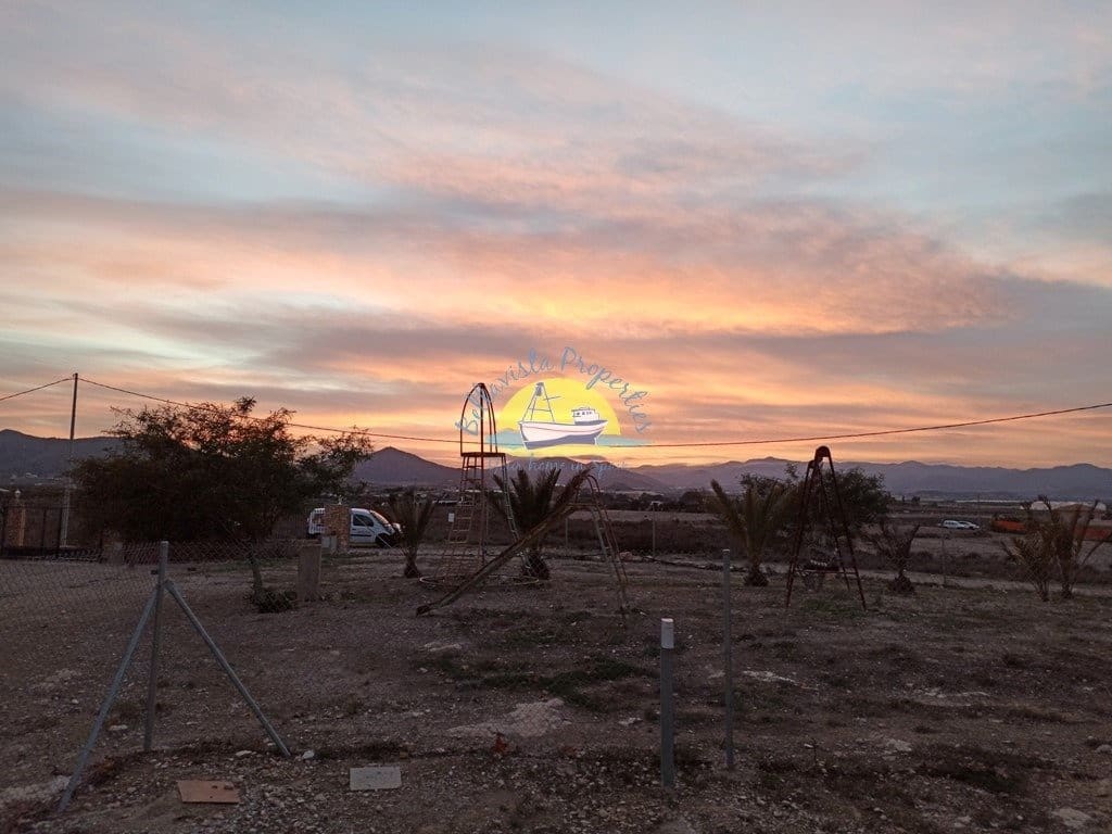 4 soveværelse Finca/Landehus til salg i Leiva med garage - € 495.000 (Ref: 6732245)