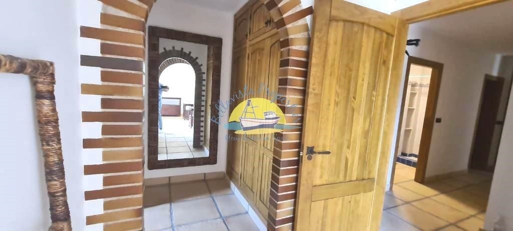 5 soveværelse Villa til salg i Isla Plana med swimmingpool garage - € 1.300.000 (Ref: 6804543)