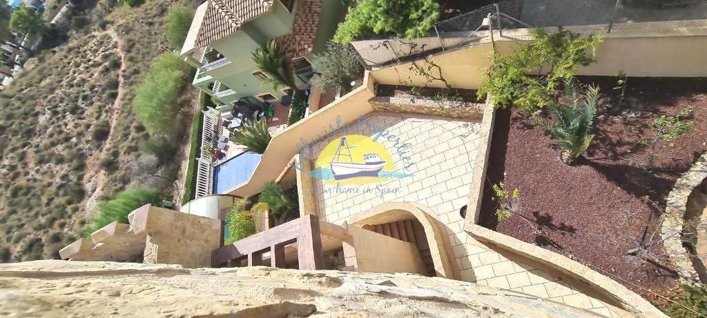 5 soveværelse Villa til salg i Isla Plana med swimmingpool garage - € 1.300.000 (Ref: 6804543)