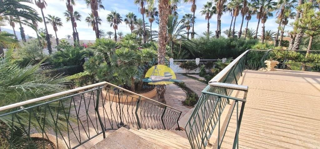 4 soveværelse Villa til salg i La Azohia med swimmingpool garage - € 599.000 (Ref: 7229574)