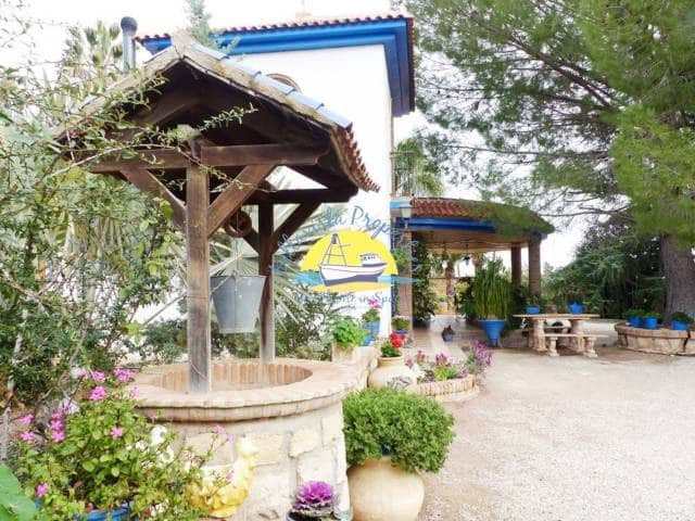 4 slaapkamer Villa te koop in Totana met zwembad - € 399.000 (Ref: 7247263)