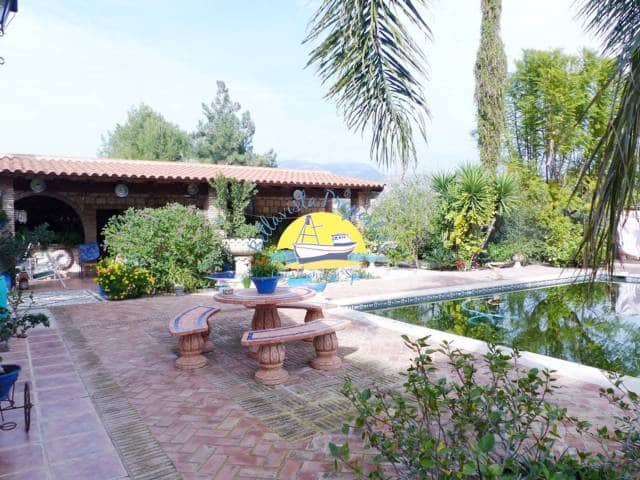 4 slaapkamer Villa te koop in Totana met zwembad - € 399.000 (Ref: 7247263)