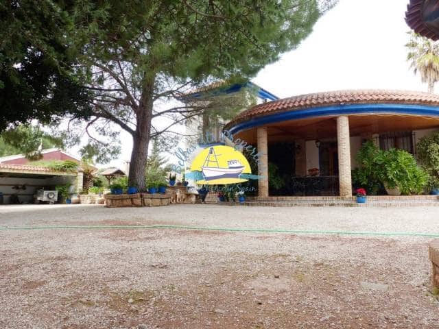 4 slaapkamer Villa te koop in Totana met zwembad - € 399.000 (Ref: 7247263)