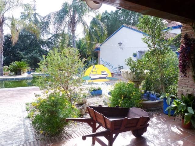 4 slaapkamer Villa te koop in Totana met zwembad - € 399.000 (Ref: 7247263)