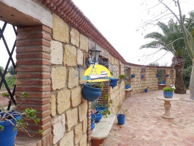 4 slaapkamer Villa te koop in Totana met zwembad - € 399.000 (Ref: 7247263)